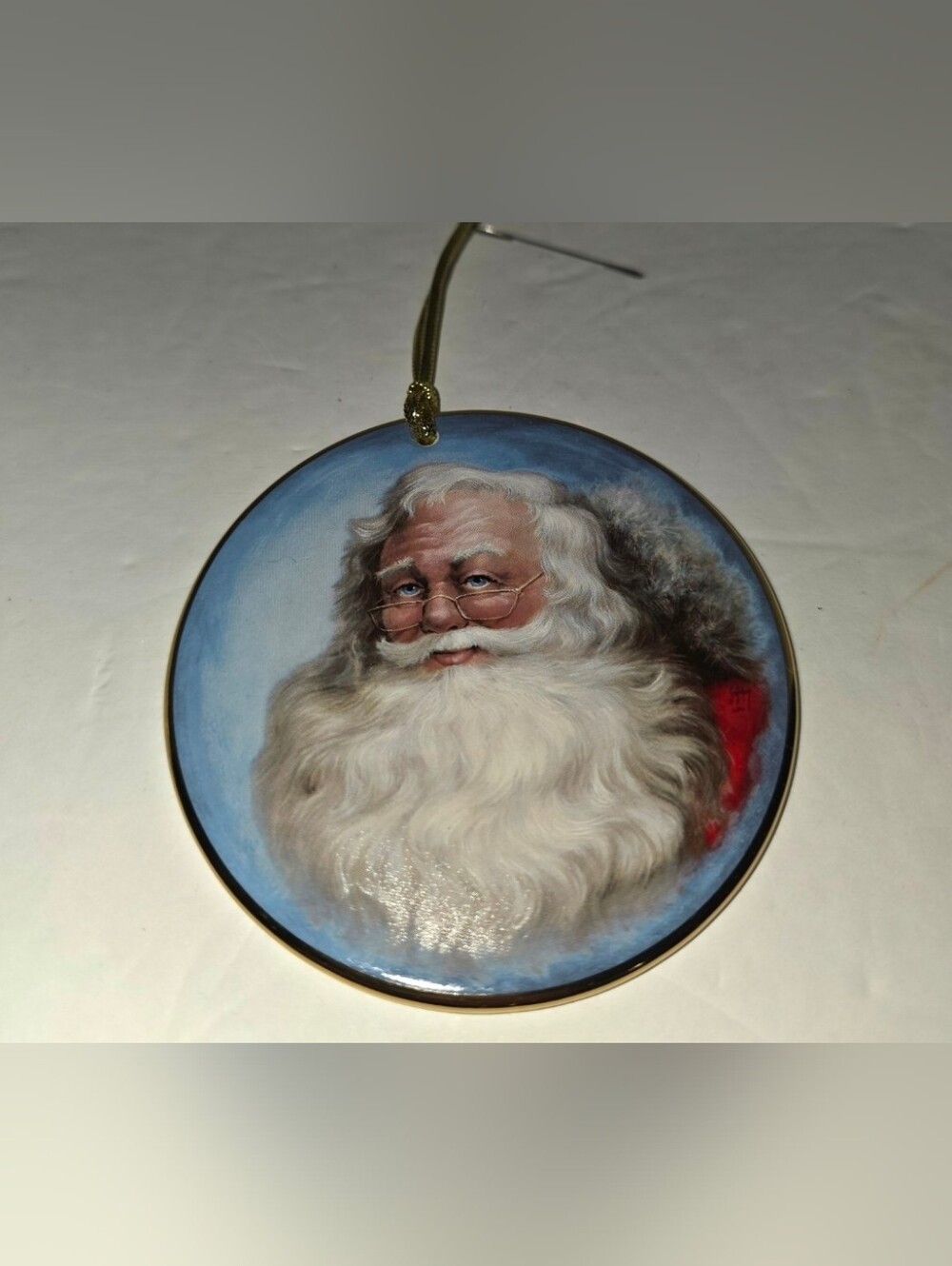 2004 Society Of Decorative Painters Santa Porcelain Ornament Art by John Gutcher